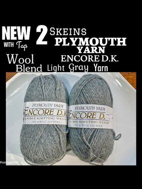 ▪️NWT▪️PLYMOUTH YARN▪️ENCORE DK▪️2 Skeins Wool Blend #194 Light Gray Yarn